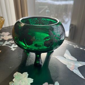 evergreen viking 3 footed bowl
